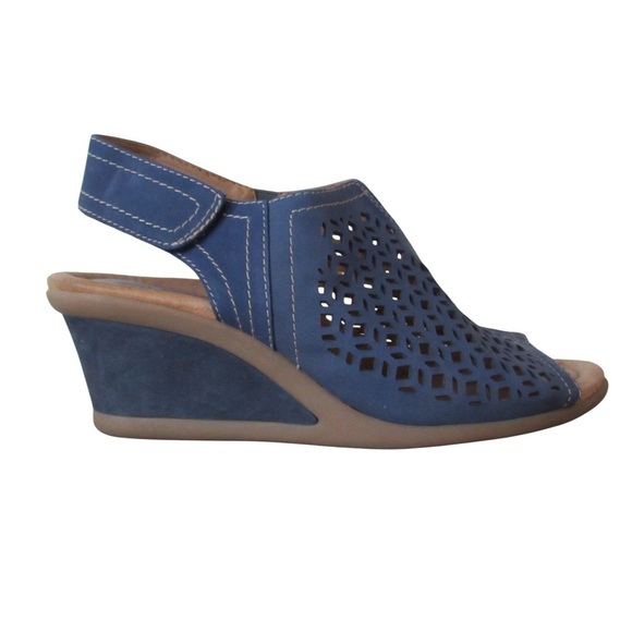 Earth Cascade Indigo Blue Perforated Wedge Sandals Size 9.5 Leather Open Toe - Picture 2 of 10